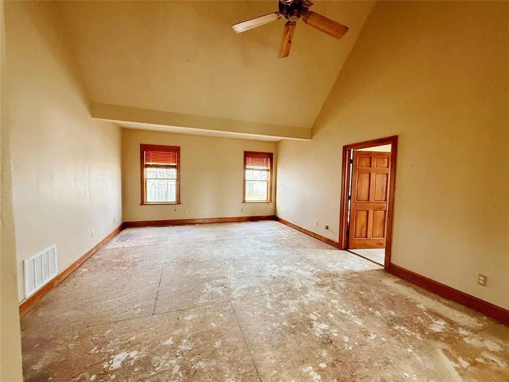 Photo 9 — 623 N Noble Avenue, Watonga, OK 73772