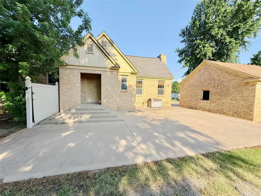 Photo 20 — 623 N Noble Avenue, Watonga, OK 73772