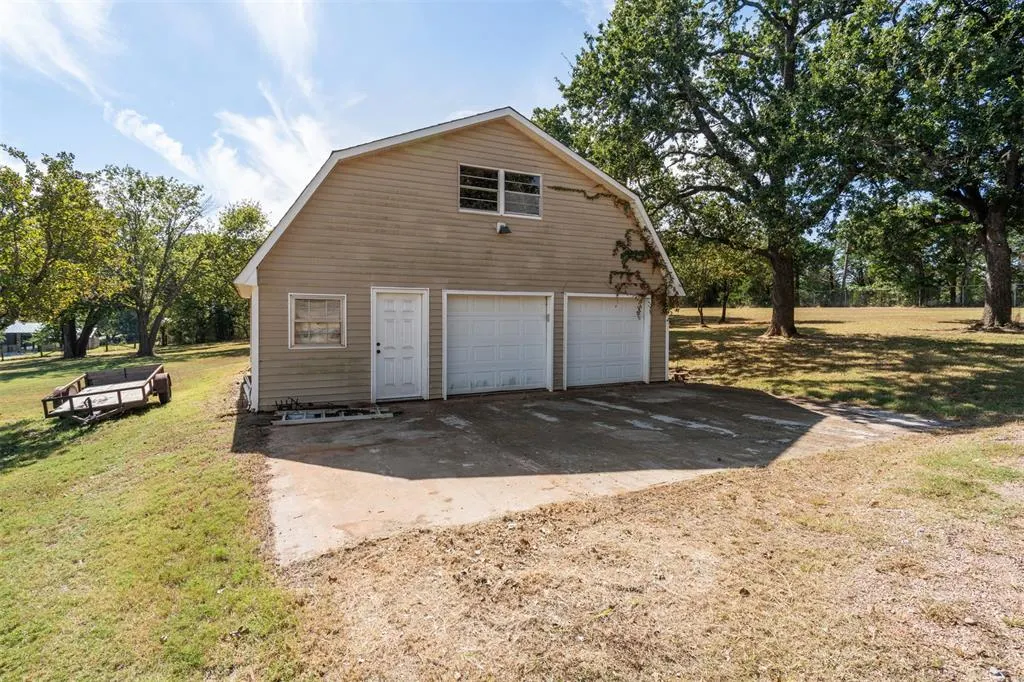 Photo 30 — 200 N Cedar Mountain Avenue, Edmond, OK 73034