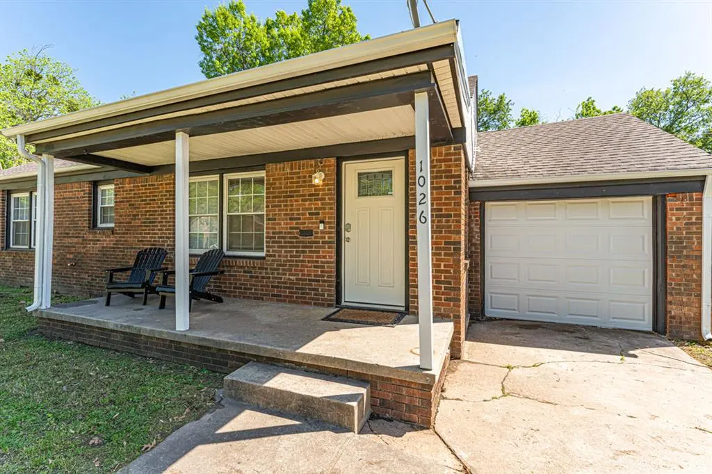 Front exterior — 1026 Missouri Street, Norman, OK 73071