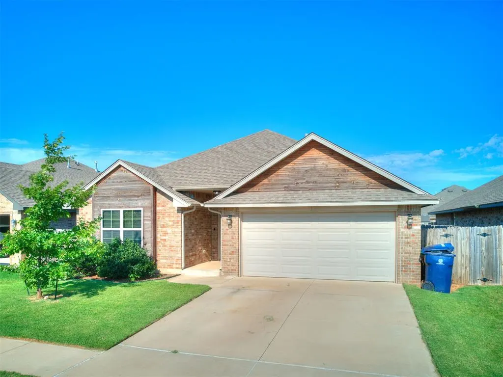 Front exterior — 9109 Yassir Boulevard, Yukon, OK 73099