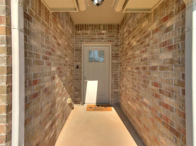 Photo 2 — 9109 Yassir Boulevard, Yukon, OK 73099