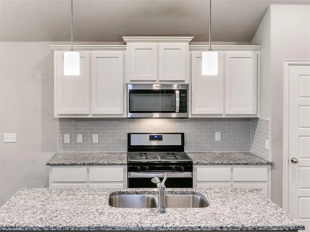 Photo 10 — 9109 Yassir Boulevard, Yukon, OK 73099