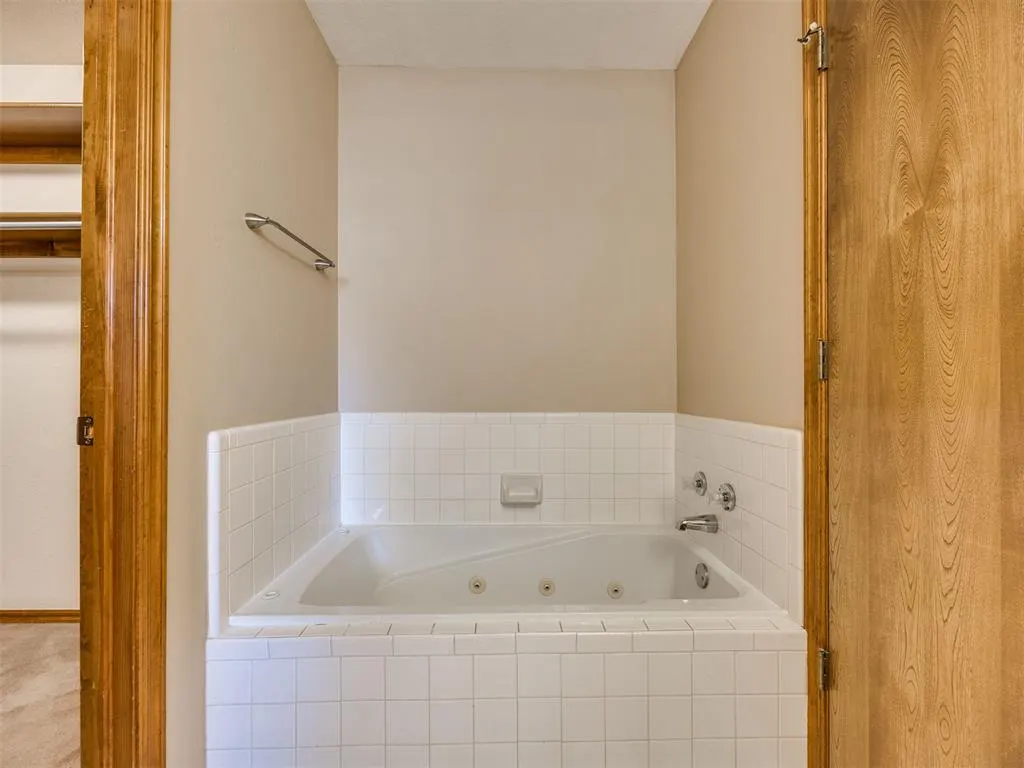 Photo 22 — 13004 Willow crest Lane, Oklahoma City, OK 73170