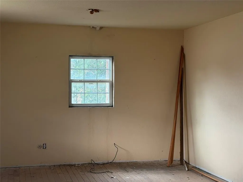 Photo 4 — 509 N N 4th ; I-40-Bl Street, Sayre, OK 73662