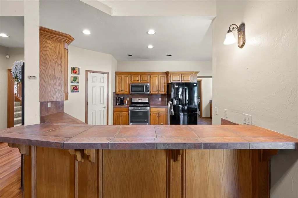 Photo 18 — 125 NW 147th Street, Edmond, OK 73013