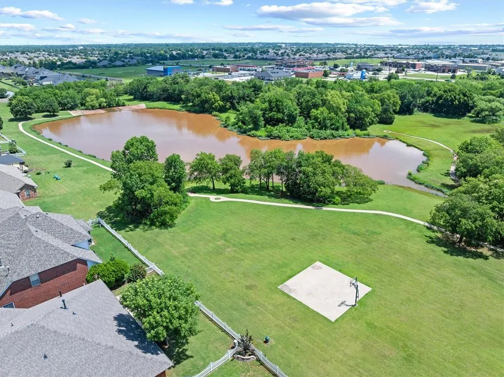 Photo 43 — 125 NW 147th Street, Edmond, OK 73013