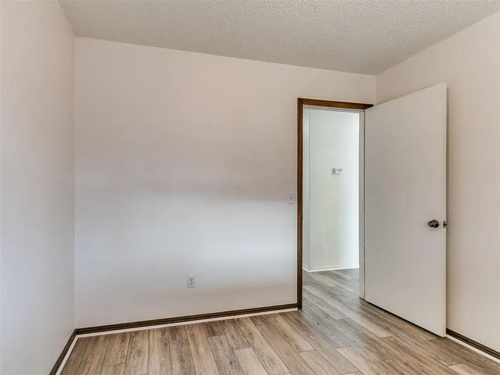 Photo 24 — 124 Oakside Drive, Moore, OK 73160