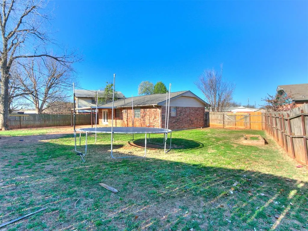 Photo 41 — 124 Oakside Drive, Moore, OK 73160