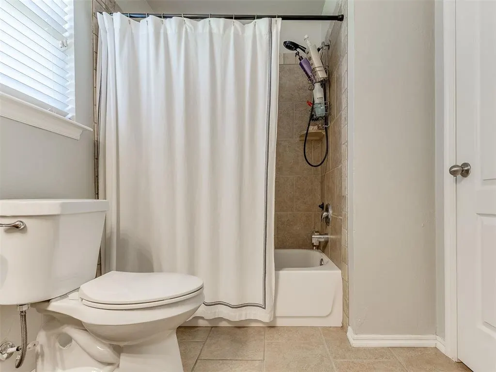 Photo 25 — 7817 Frye Lane, Oklahoma City, OK 73135