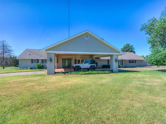 Photo 2 — 1516 E Britton Road, Oklahoma City, OK 73131