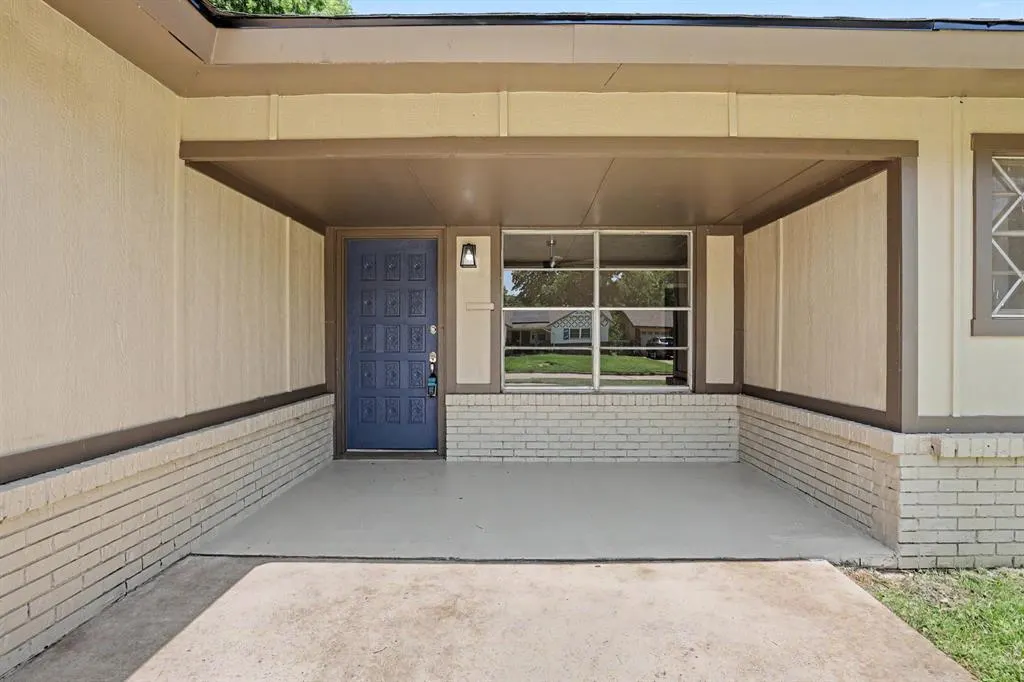 Photo 2 — 3129 Del Rancho Drive, Oklahoma City, OK 73115