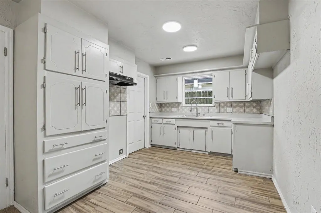 Photo 5 — 3129 Del Rancho Drive, Oklahoma City, OK 73115