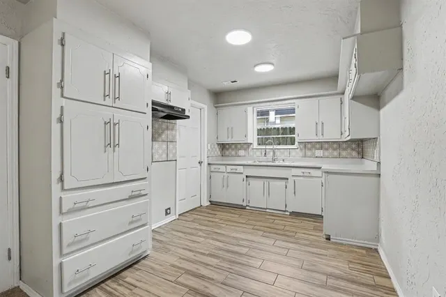 Photo 5 — 3129 Del Rancho Drive, Oklahoma City, OK 73115