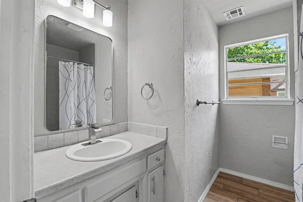 Photo 12 — 3129 Del Rancho Drive, Oklahoma City, OK 73115