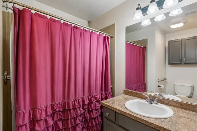 Photo 7 — 8109 NW 72nd Street, Oklahoma City, OK 73132