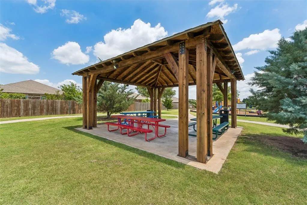 Photo 11 — 8109 NW 72nd Street, Oklahoma City, OK 73132