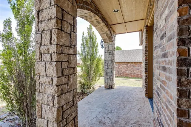 Photo 4 — 1716 NW 196th Street, Edmond, OK 73012