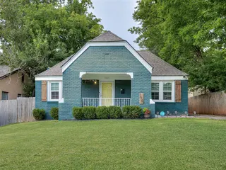 Sold home at 1921 NW 28th Street