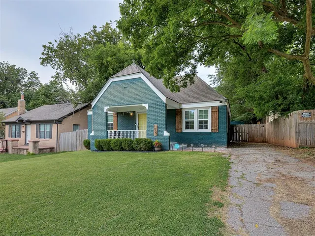 Photo 2 — 1921 NW 28th Street, Oklahoma City, OK 73106