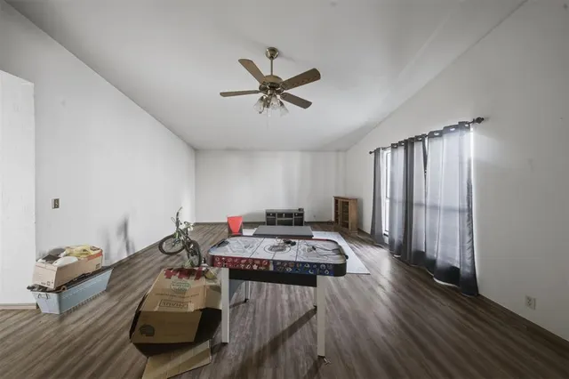 Photo 7 — 11705 NW 117th Street, Yukon, OK 73099