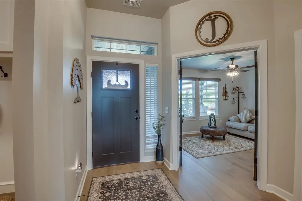 Photo 6 — 800 Argos Road, Yukon, OK 73099