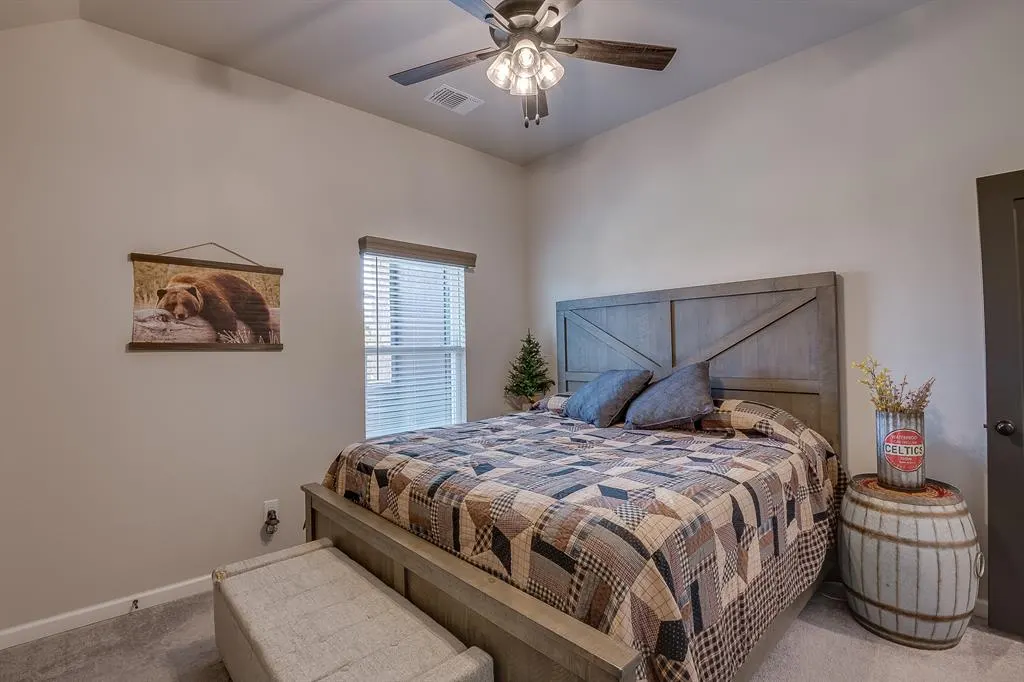 Photo 41 — 800 Argos Road, Yukon, OK 73099