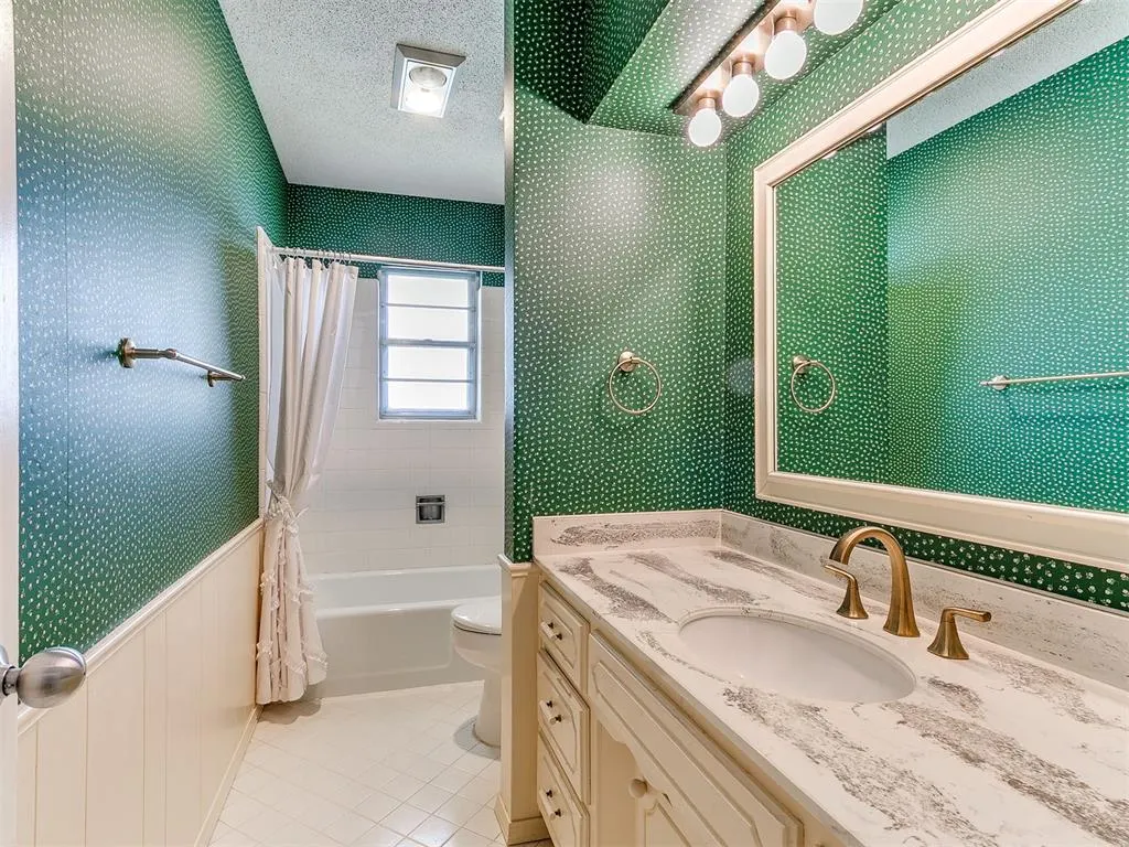 Photo 35 — 11604 N Miller Avenue, Oklahoma City, OK 73120