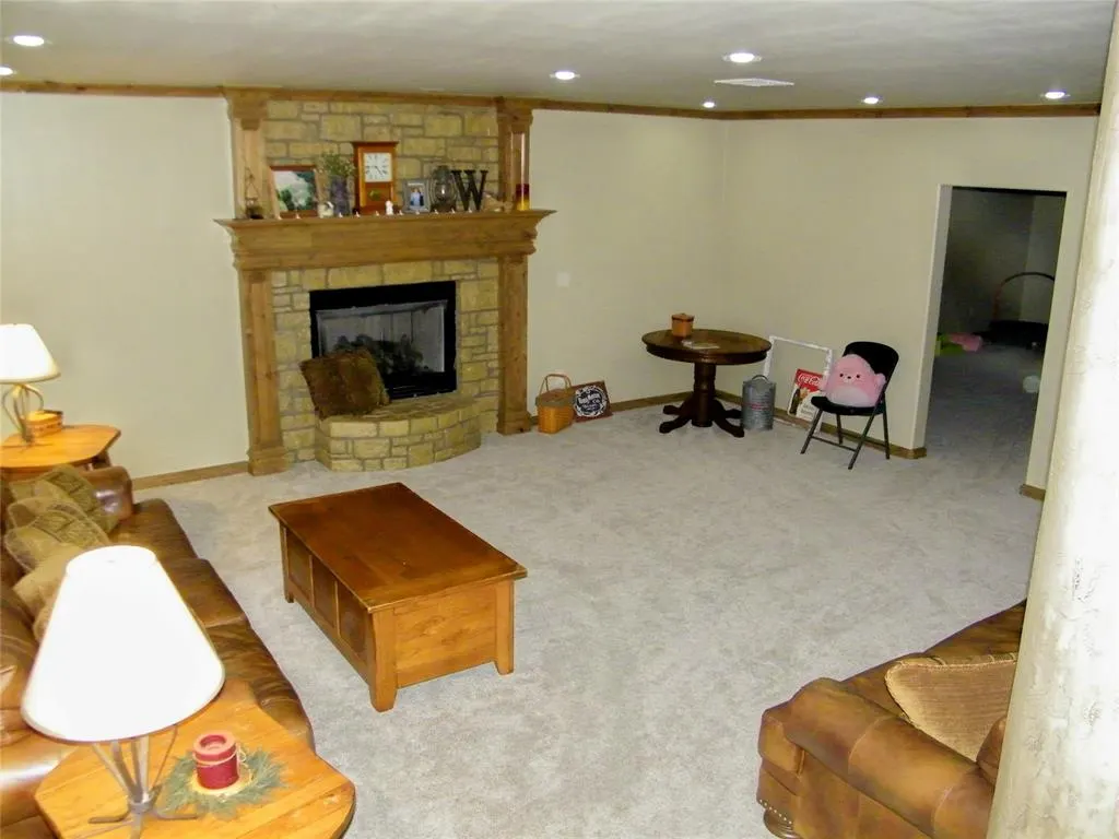 Photo 25 — 1200 Hickory Avenue, Wellston, OK 74881