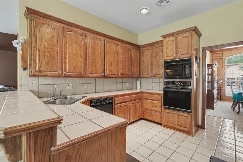Photo 11 — 7408 NW 114th Terrace, Oklahoma City, OK 73162