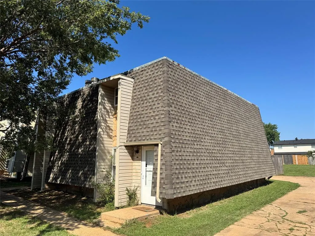 Photo 4 — 625 Welston Circle, Norman, OK 73071