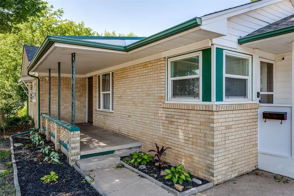 Photo 8 — 1910 S 13th Street, Chickasha, OK 73018