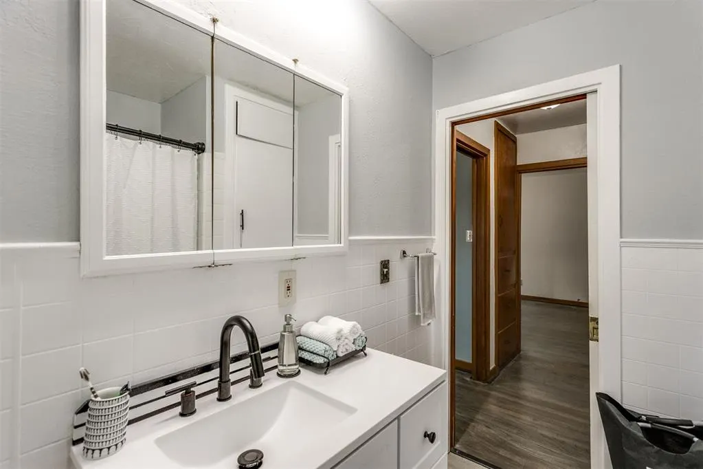 Photo 29 — 1910 S 13th Street, Chickasha, OK 73018
