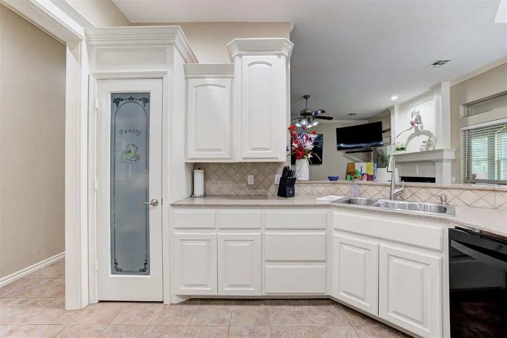 Photo 18 — 1224 Parrish Place, Blanchard, OK 73010