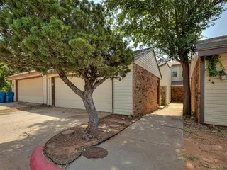 Sold home at 426 Sundance Lane