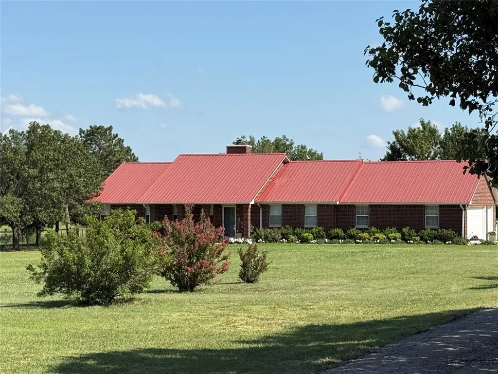 Front exterior — 13956 W County Road 70, Crescent, OK 73028