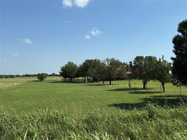 Photo 7 — 13956 W County Road 70, Crescent, OK 73028