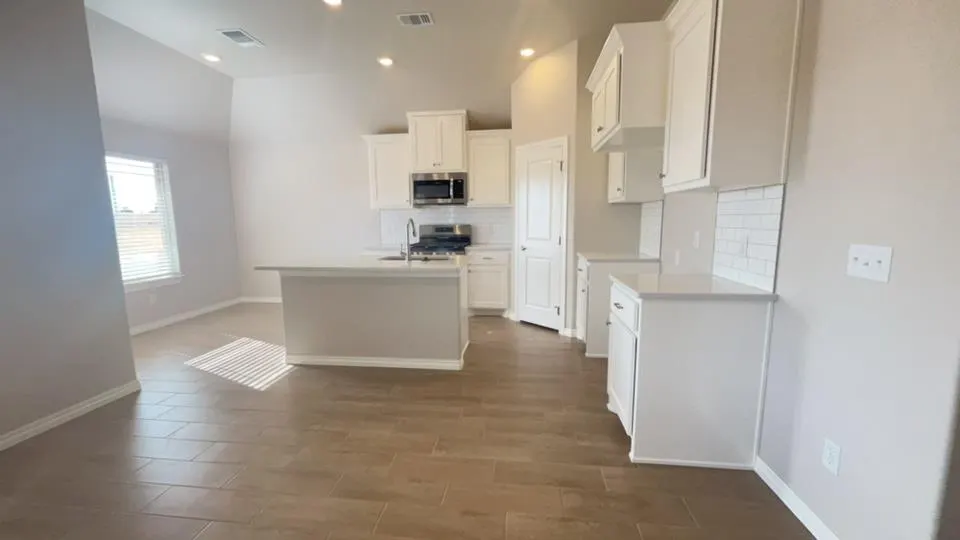 Photo 6 — 2228 NW 170th Street, Edmond, OK 73012