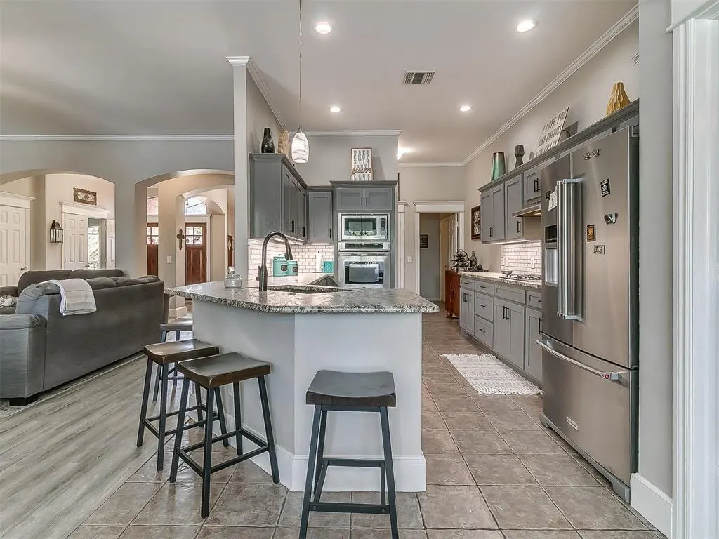 Photo 15 — 16008 Ledge Lane, Edmond, OK 73013