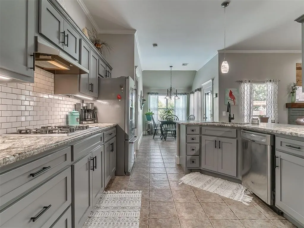 Photo 20 — 16008 Ledge Lane, Edmond, OK 73013