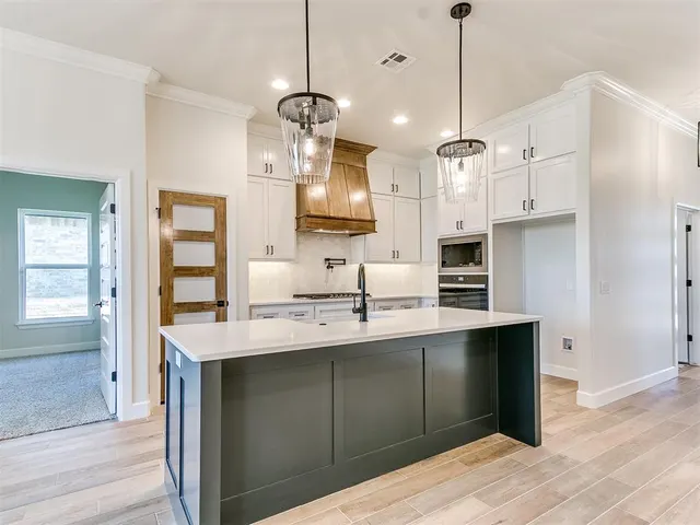 Photo 4 — 3009 SW 133rd Terrace, Oklahoma City, OK 73170