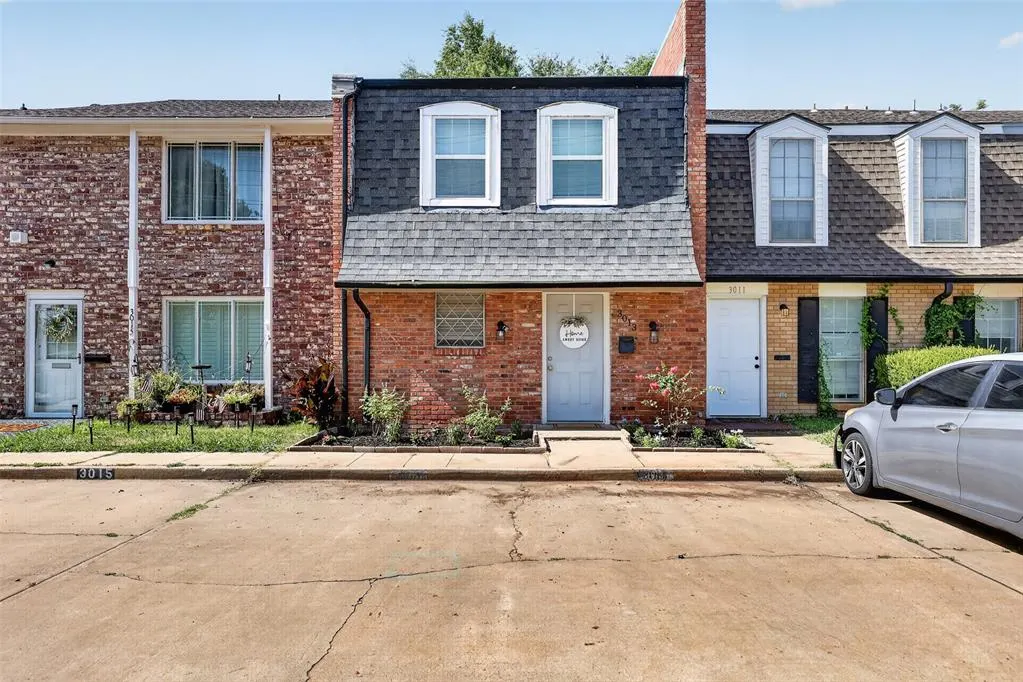 Front exterior — 3013 W Wilshire Boulevard, Oklahoma City, OK 73116
