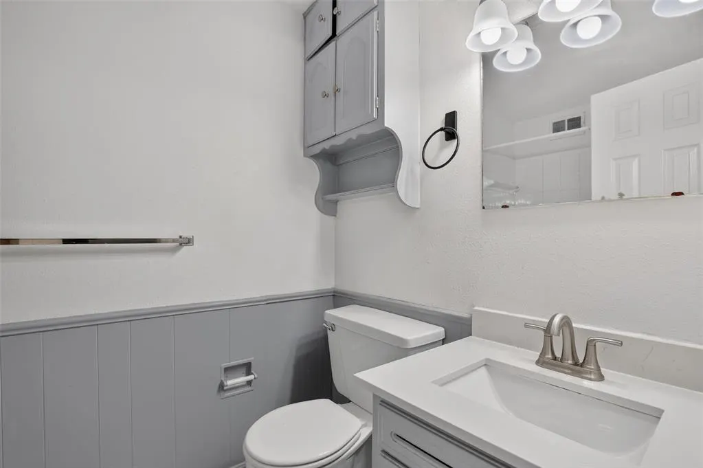 Photo 29 — 3013 W Wilshire Boulevard, Oklahoma City, OK 73116