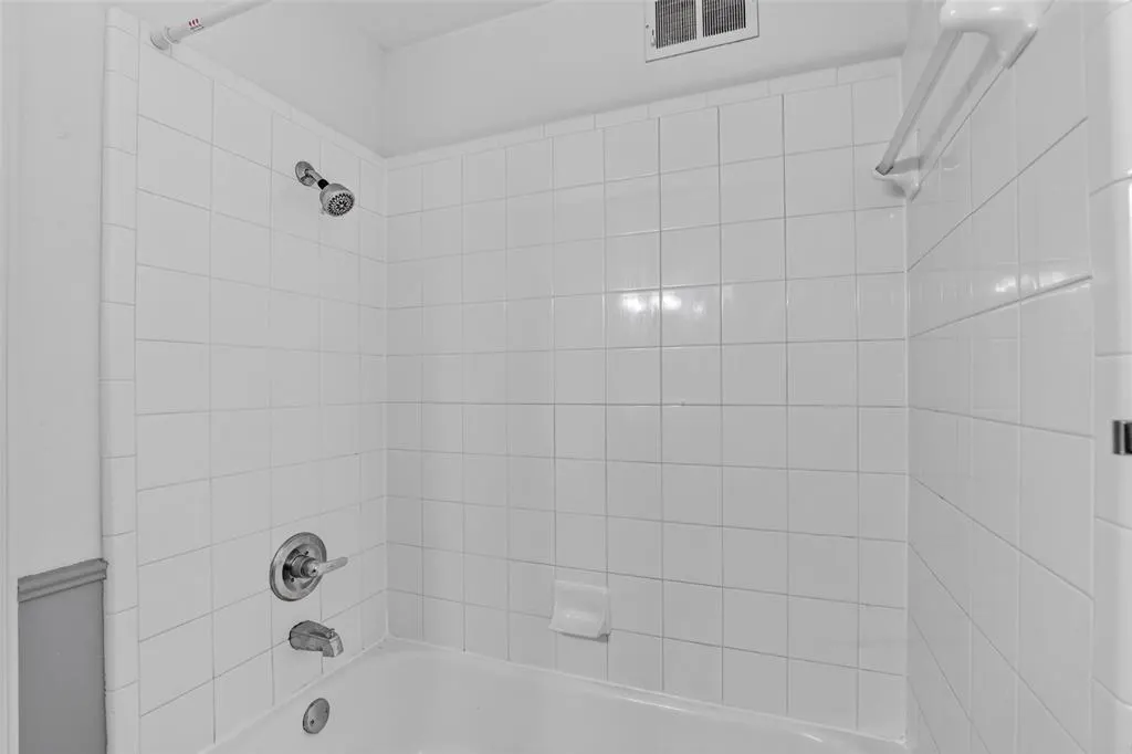 Photo 30 — 3013 W Wilshire Boulevard, Oklahoma City, OK 73116