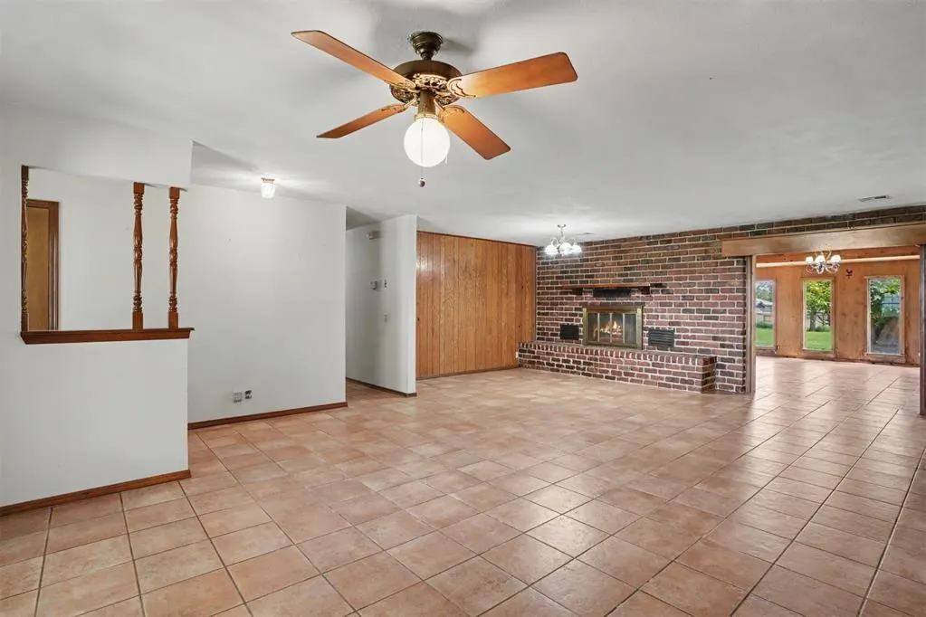 Photo 15 — 18710 E 1230 Road, Sayre, OK 73662