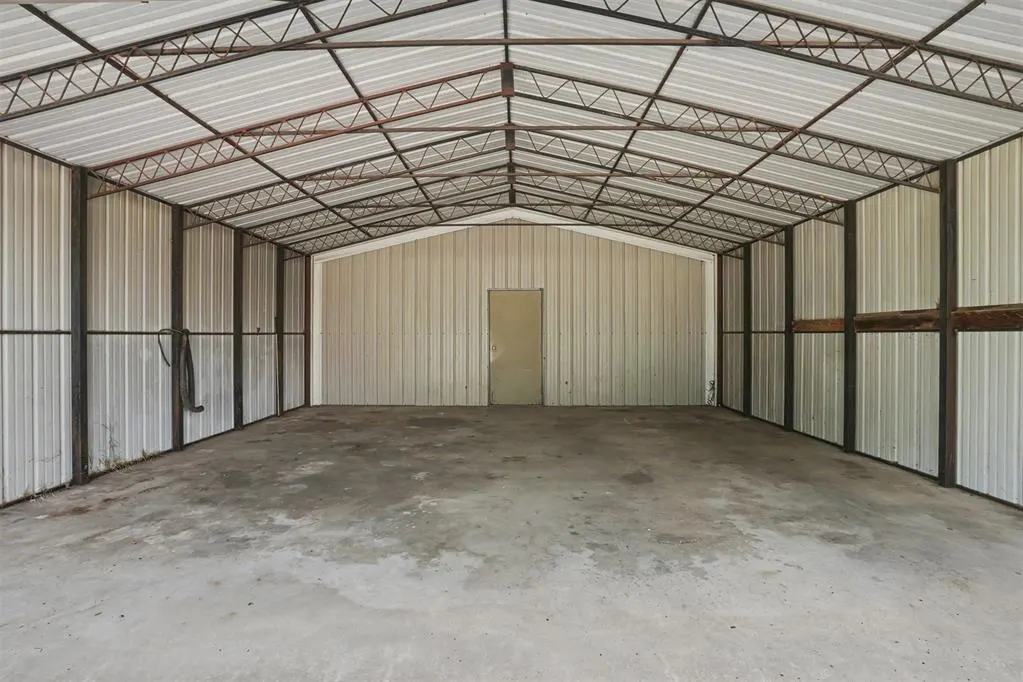 Photo 39 — 18710 E 1230 Road, Sayre, OK 73662