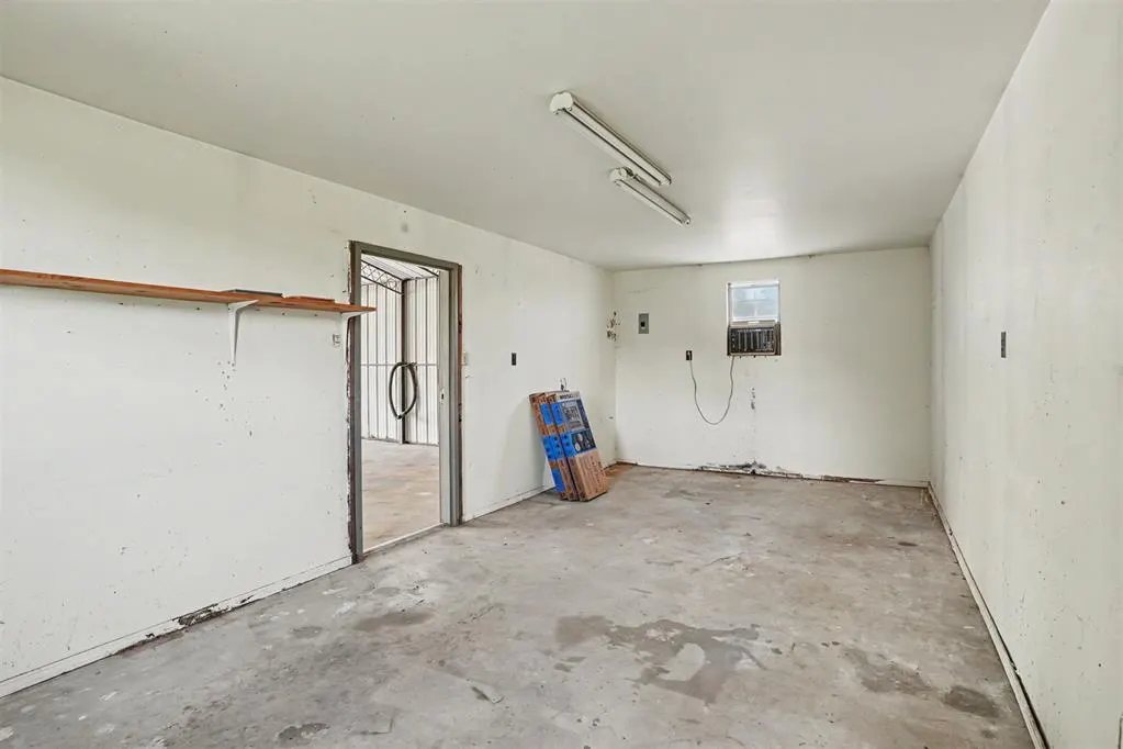 Photo 42 — 18710 E 1230 Road, Sayre, OK 73662