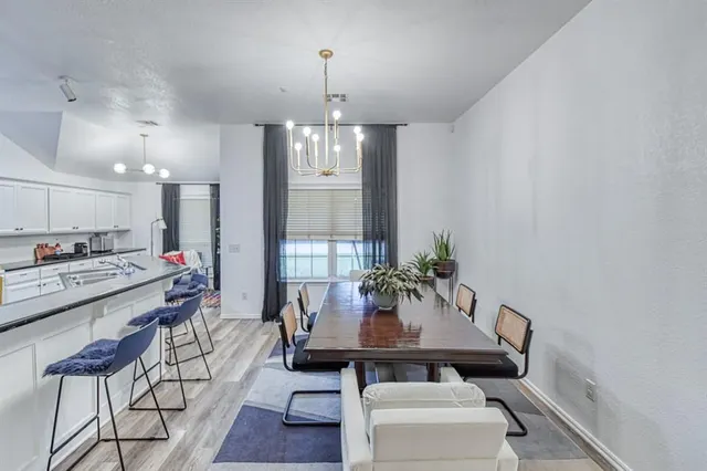 Photo 7 — 1633 Creekside Lane, Norman, OK 73071