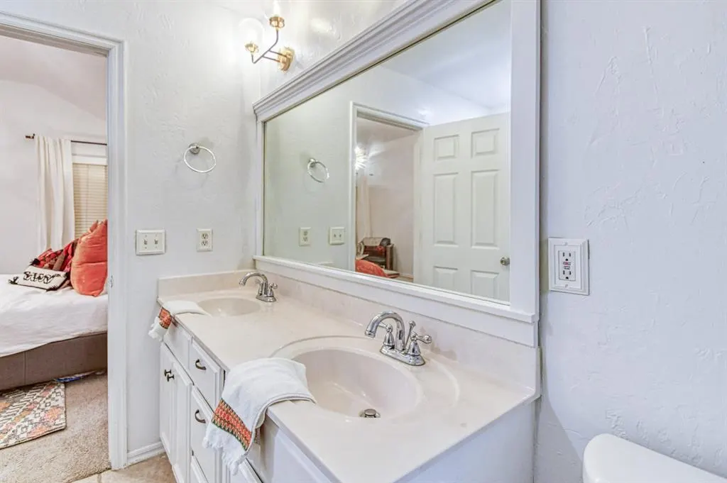 Photo 18 — 1633 Creekside Lane, Norman, OK 73071