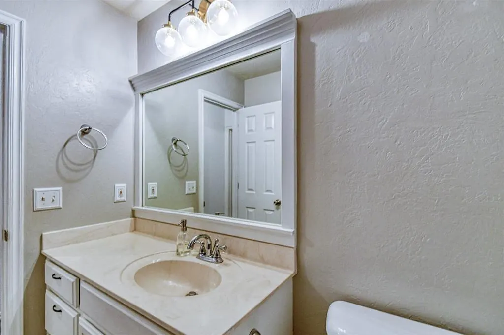 Photo 25 — 1633 Creekside Lane, Norman, OK 73071